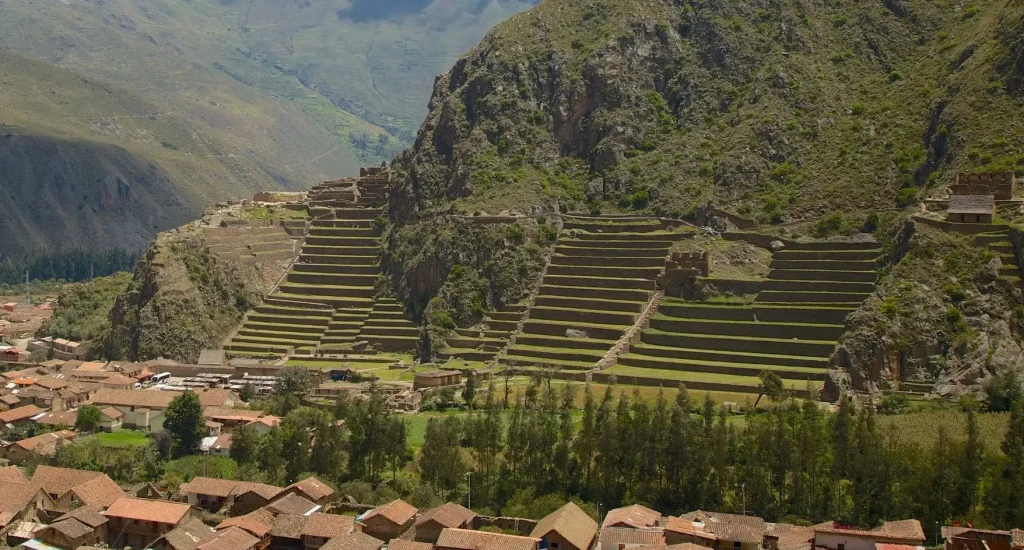 Ollantaytambo: the main gateway to Machu Picchu