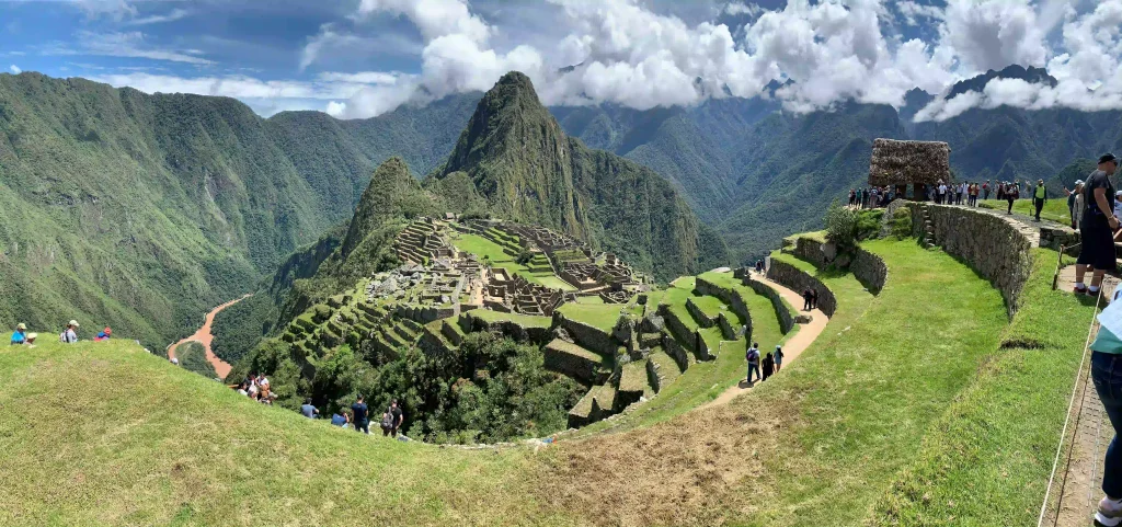 Machu Picchu panoramic circuit 1