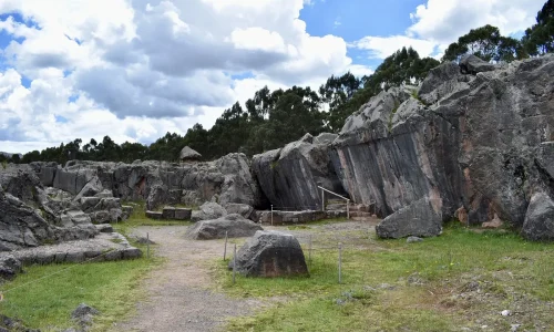 qenqo the mystic shapes and caves in Cusco city - Peru